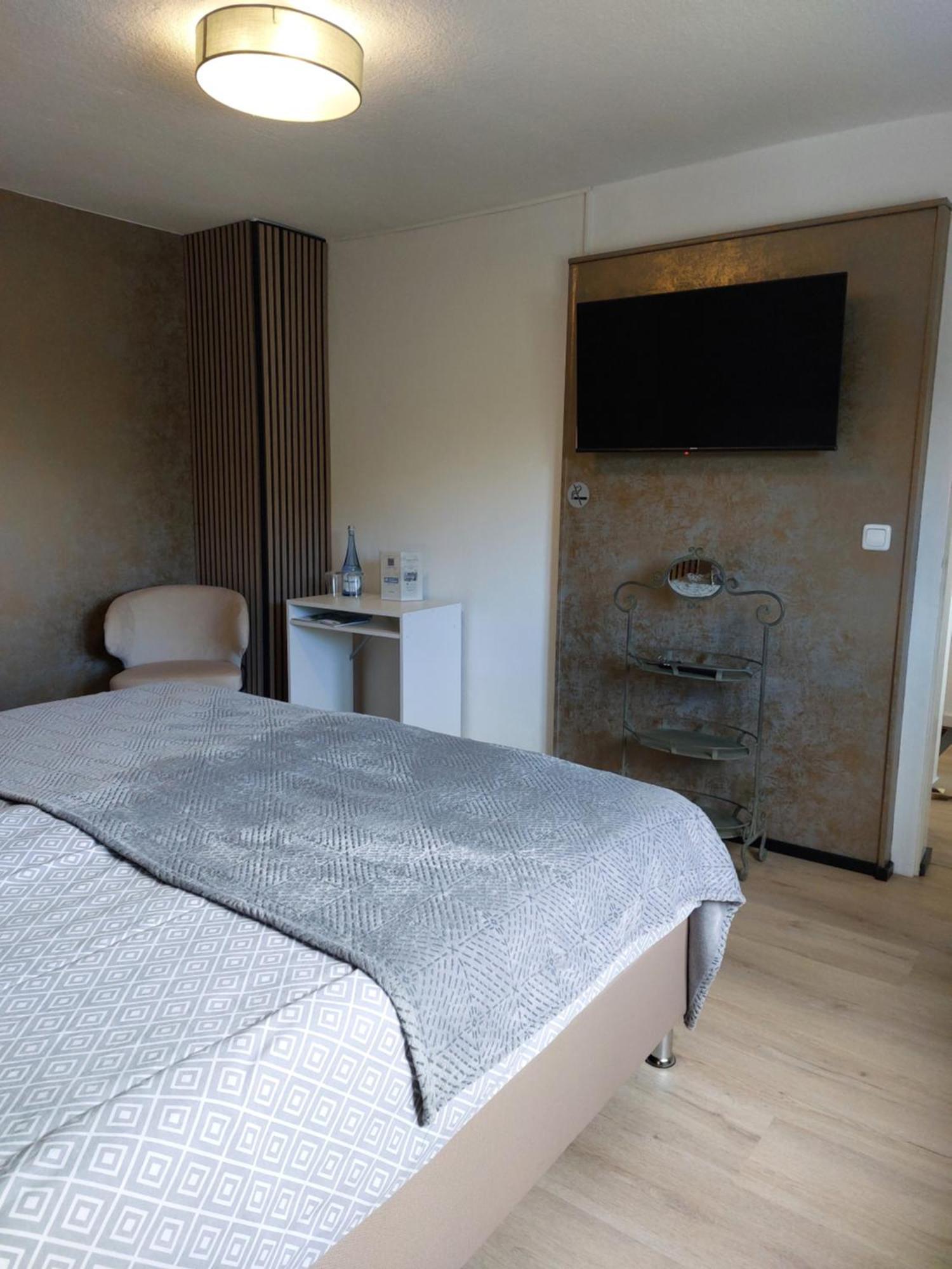 Hotel Haus S.E.E. Marienthal  Habitación foto